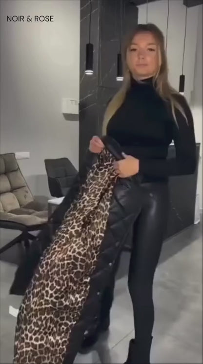 Ofira – Wende-Steppmantel mit Leopardenfutter